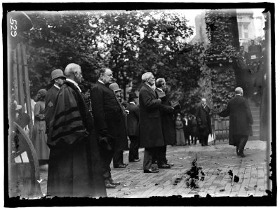 RADCLIFFE, DR. WALLACE; HOLMES, OLIVER WENDELL; HUGHES, CHARLES EVANS HARLAN, JOHN MARSHALL, ASSOCIATE JUSTICE, U.S. SUPREME COURT, 1877-1910. FUNERAL AT NEW YORK AVENUE PRESBYTERIAN CHURCH LCCN2016863428