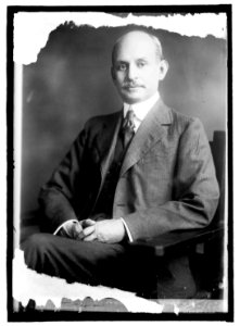 Rafael Zaldiwar LCCN2016821355