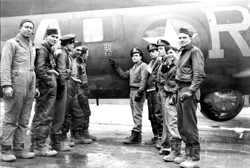 RAF Chelveston - 305th Bombardment Group - Paris Raid