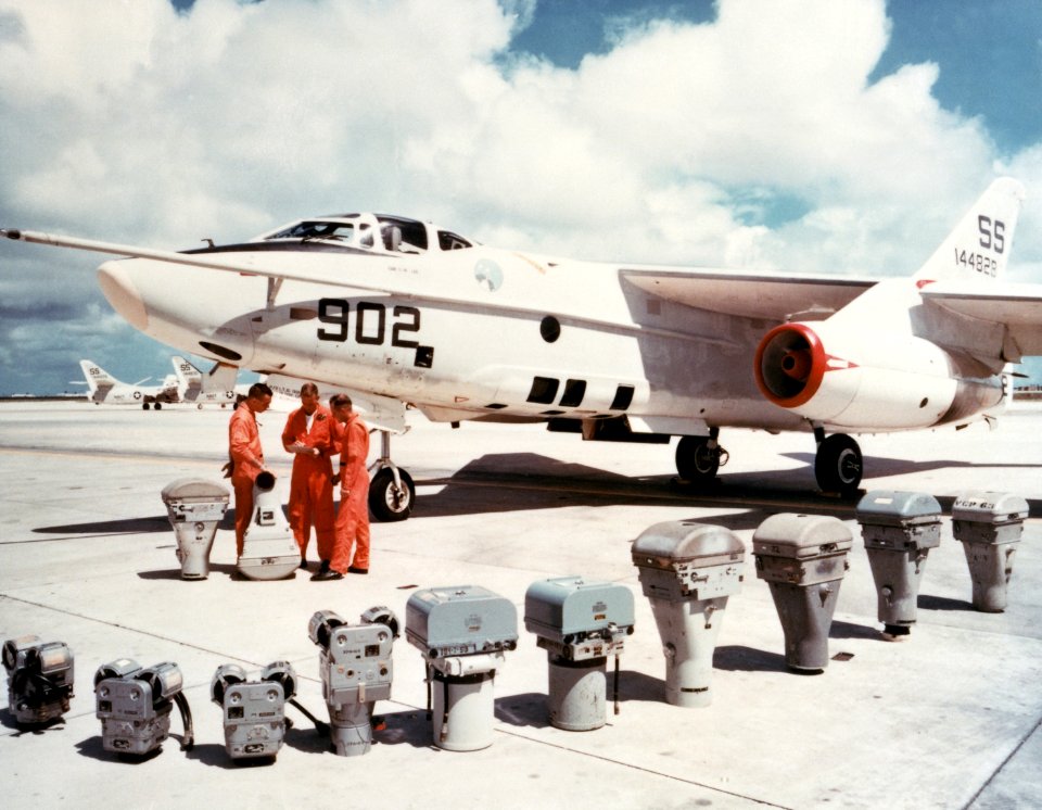 RA-3B 1965 DN-SC-84-00642