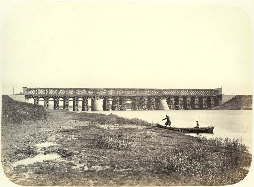 Railway bridge on Nikolaev Railway. 29