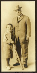 Ralph Adams Starkweather, age 8 years, and father LCCN2007682805