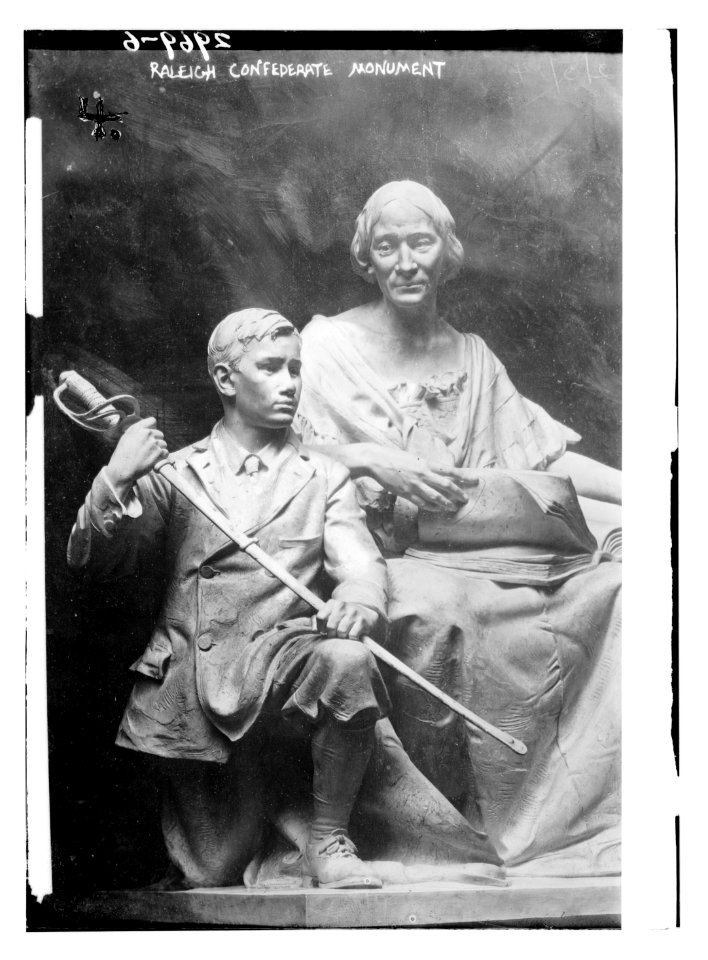 Raleigh Confederate Monument LCCN2014695253