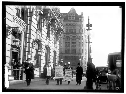 RALEIGH HOTEL. PICKETED BY STRIKING WAITERS LCCN2016869792