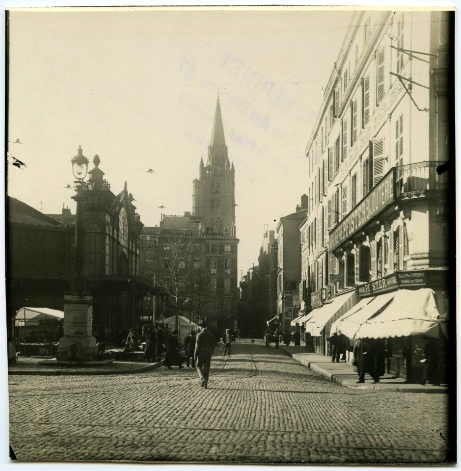 Place des Carmes. - FRAC31555 1Fi836