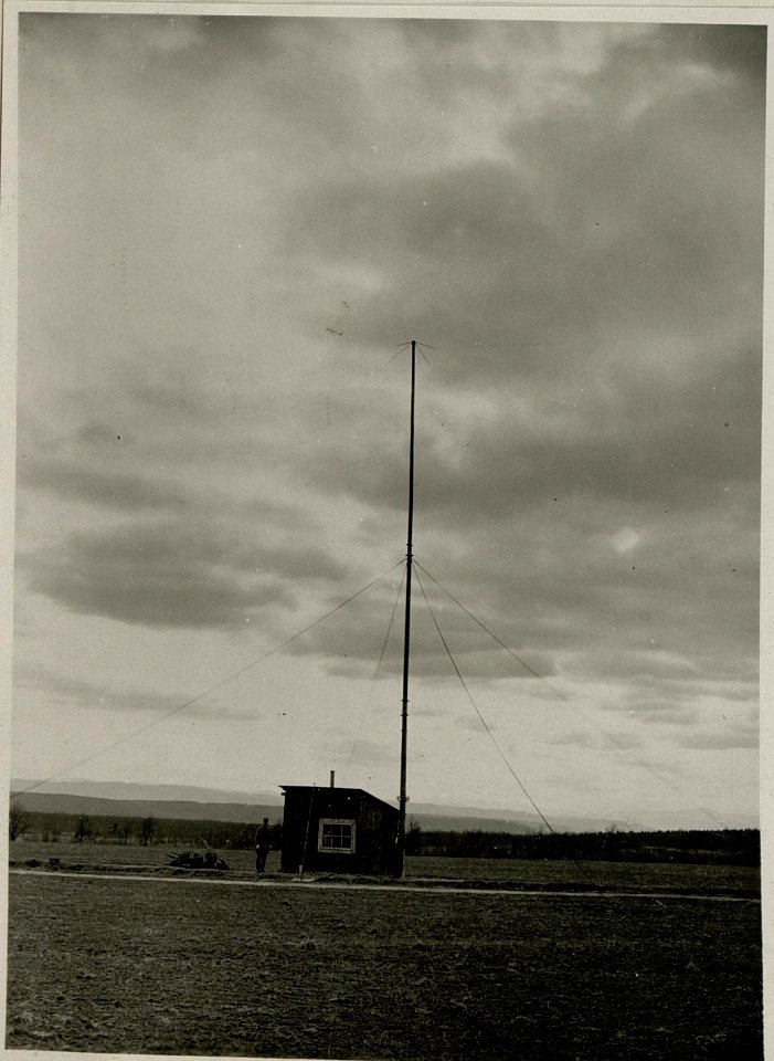 Radio Station Mariahilf bei Kolomea (BildID 15716109)
