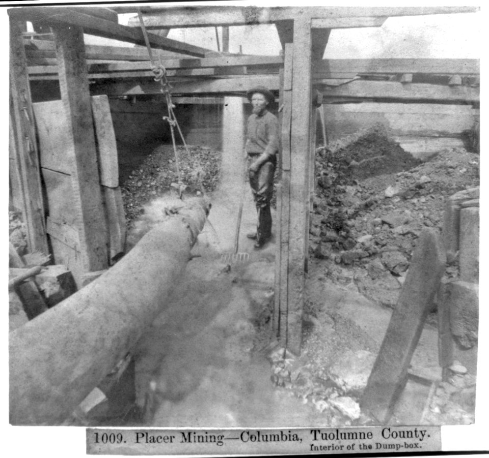 Placer Mining-Columbia, Tuolumne County - Interior of the Dump-box LCCN2002723056