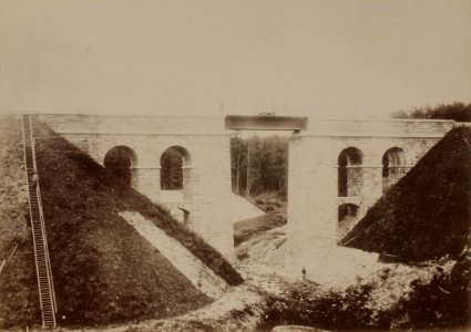 Railway bridge over the Tuderna Creek