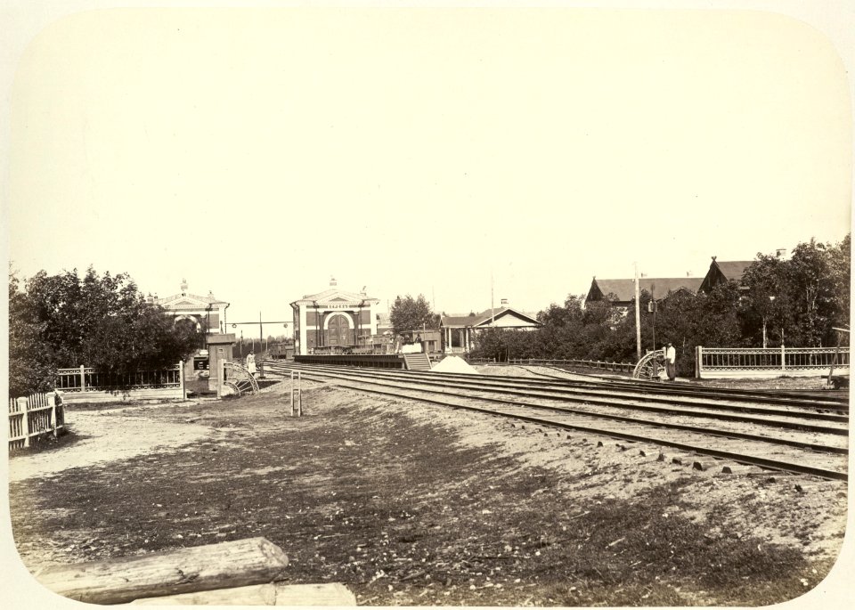 Railway station Vereb'e. 12