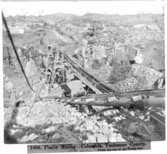 Placer Mining-Columbia, Tuolumne County LCCN2002723014