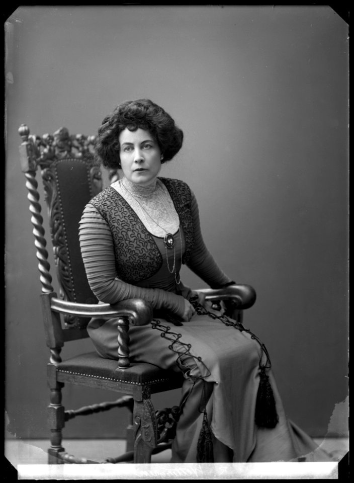 Ragna Wettergreen in Rosmersholm at Svenska teatern 1908 - SMV - NV079
