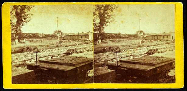 Railroad shops Wyandotte, Kansas, 286 miles west of St. Louis, Mo. (1s00005v)