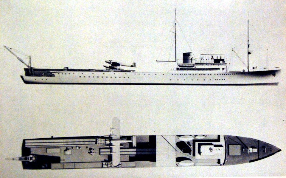 Plans for German catapult seaplane tender, Friesenland, 1939 (26760763932)