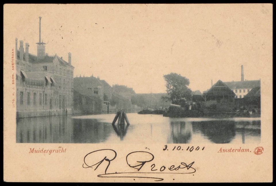 Plantage Muidergracht richting Sarphatistraat met rechts de Nieuwe Achtergracht. Uitgave N.J. Boon