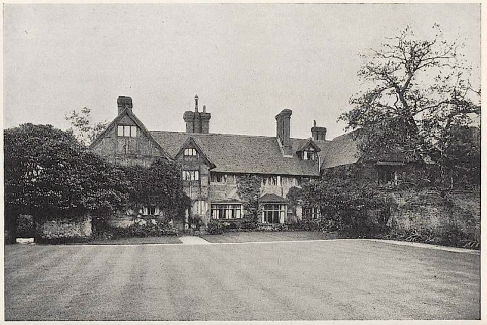 Rake Manor, Godalming (1)