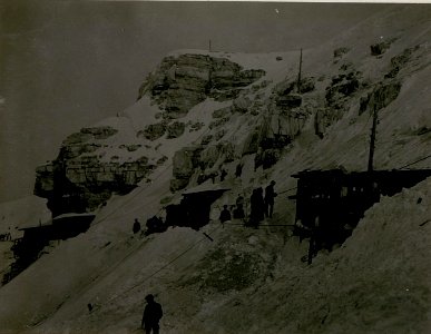 Plattenbau, Baons-Komdo am Pasubio. (BildID 15515436)