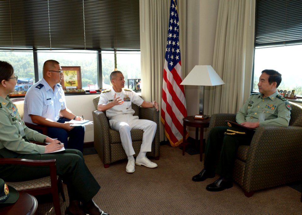 PLA Senior Medical Delegation Strategic Working Group visit 140310-N-DX698-012