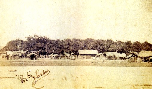 Plank houses where the military staff of Caxias stayed in Paraguay