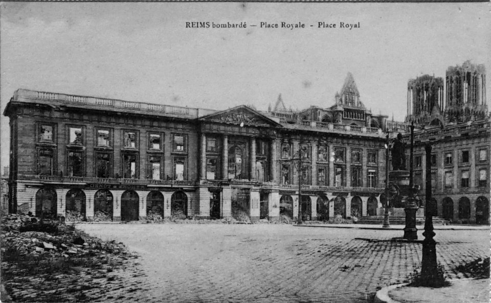 Place royale reims 102040