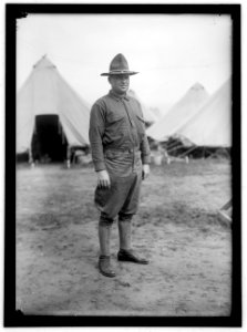 PLATTSBURG RESERVE OFFICERS TRAINING CAMP. PHIL PATCHIN LCCN2016867167