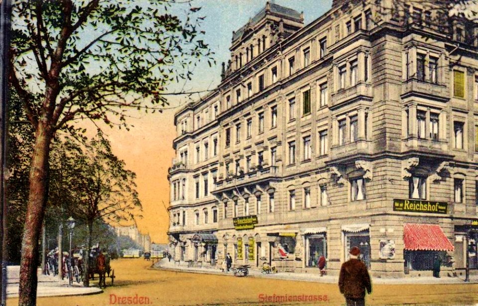 Plaza de san esteban restaurante bella época dresde
