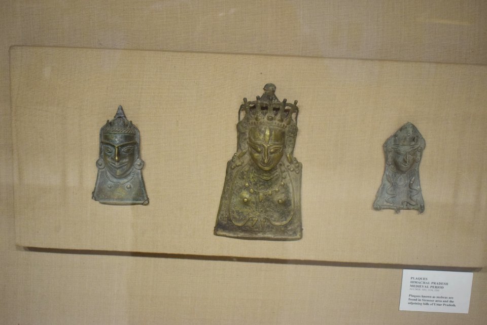 Plaques 1