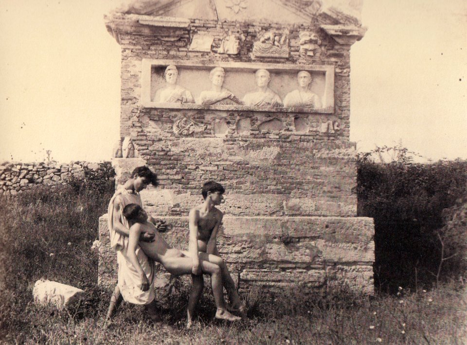 Pluschow, Wilhelm von (1852-1930) - n. 11203 - Tomba del Frontespizio - Et in Arcadia, p. 35