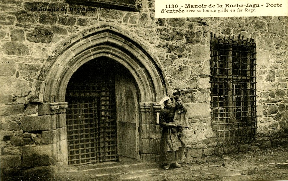 Ploézal - Manoir de la Roche-Jagu - Porte d'entrée - AD22 - 16FI4010