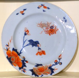 Plate, China, 1730-1740, porcelain with overglaze decoration and gilding - Concord Museum - Concord, MA - DSC05755