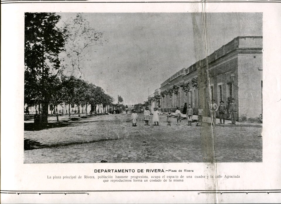 Plaza principal - Rivera