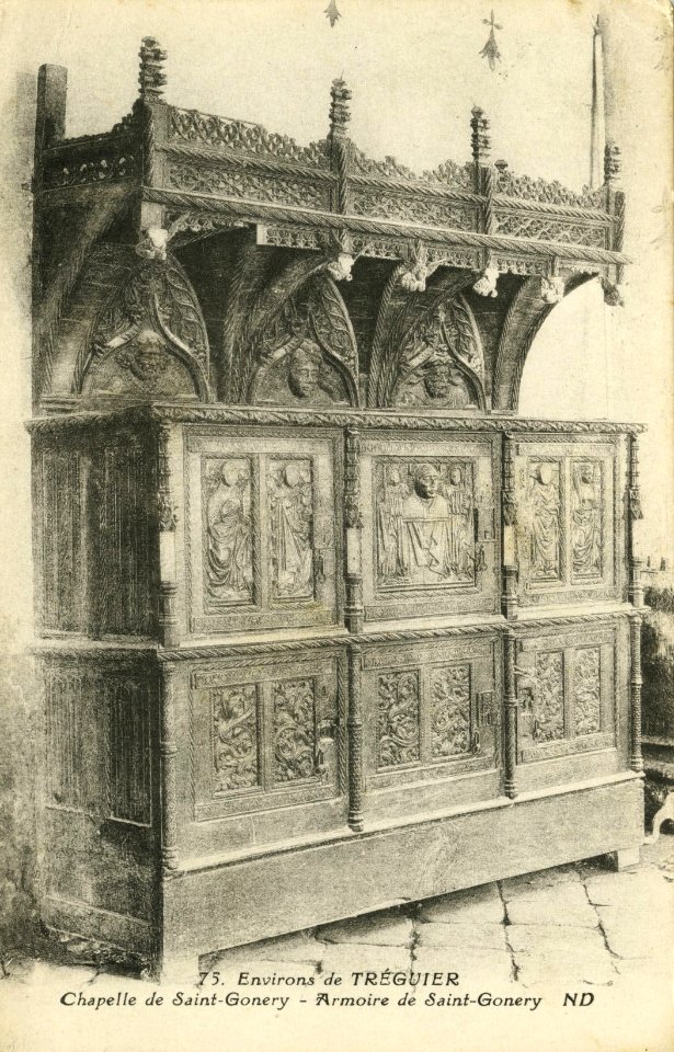Plougrescant - Armoire de Saint-Gonéry - AD22 - 16FI4258
