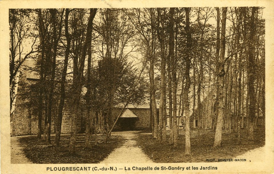Plougrescant - Chapelle de St-Gonéry et jardins - AD22 - 16FI4254