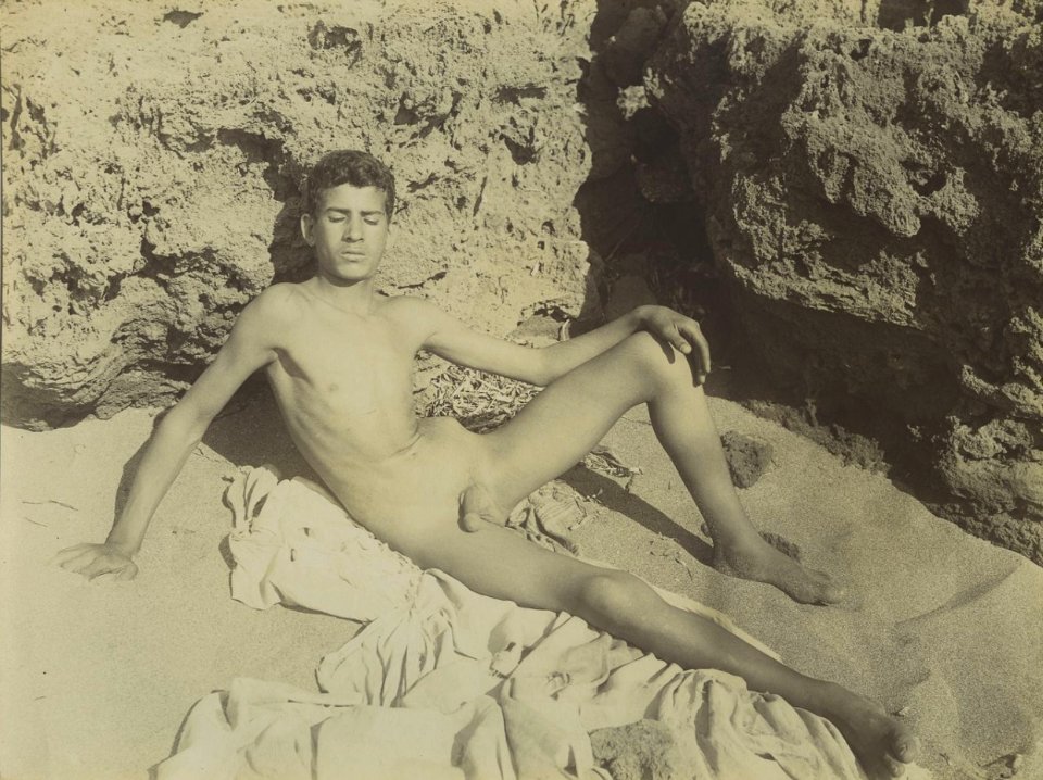 Plüschow, Wilhelm von (1852-1930) - n. Al 0457 - Ragazzo nudo seduto - Già in Galdi secret - Drouot auctions
