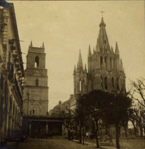 Plaza Principal y Parroquia de San Miguel de Allende (1909) photo