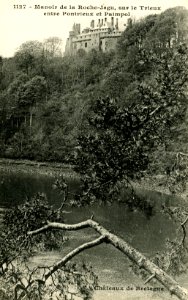 Ploézal - Manoir de la Roche-Jagu sur le Trieux - AD22 - 16FI4000