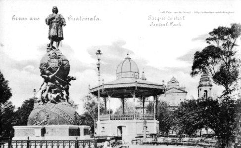 Plazadearmas1900