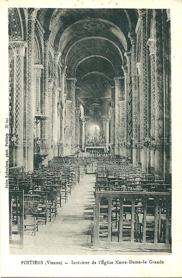 Poitiers-FR-86-ND la Grande