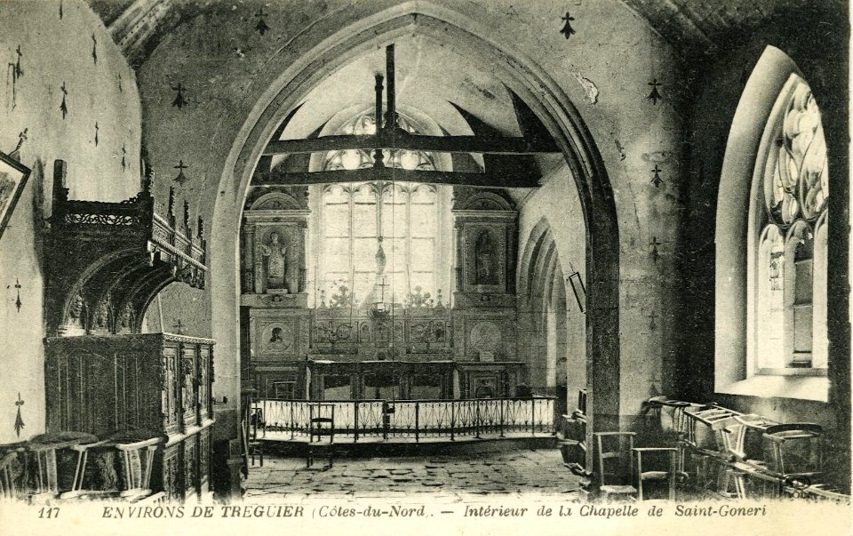 Plougrescant - Intérieur de la chapelle de Saint-Gonéri - AD22 - 16FI4259