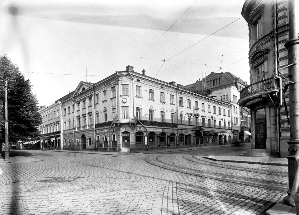 Pohjoisesplanadi 19. - Unioninkatu 28, Uschakovin talo, (P. Granstedt, valmistunut 1815-16) - N25201 (hkm.HKMS000005-km003vzw)