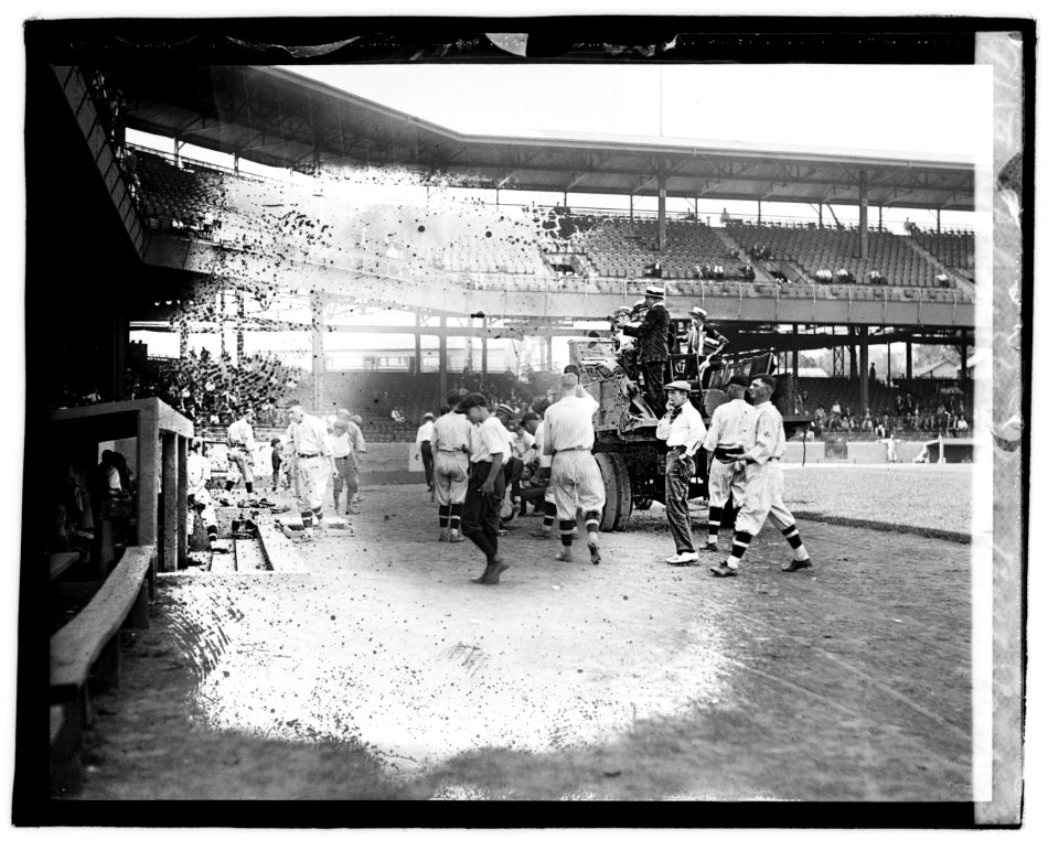 Police benefit ball park LCCN2016828456
