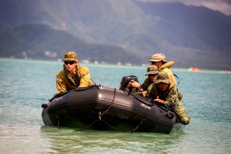 PMC Beach Insertion Rehearsal at RIMPAC 2018 - 001