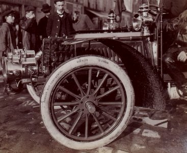 Pneumatique Samson sur Continental de 1905 (Concours de la roue, à Puteaux) photo