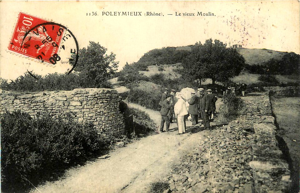 Poleymieux (Rhône) - Le vieux moulin