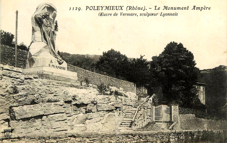 Poleymieux (Rhône) - Monument Ampère 5