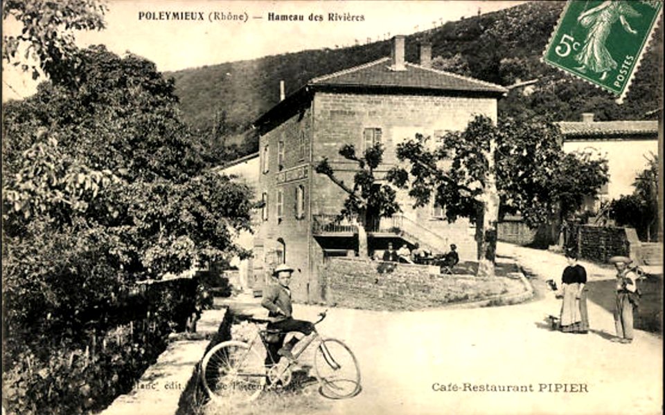 Poleymieux (Rhône) - quartier de la rivière 2