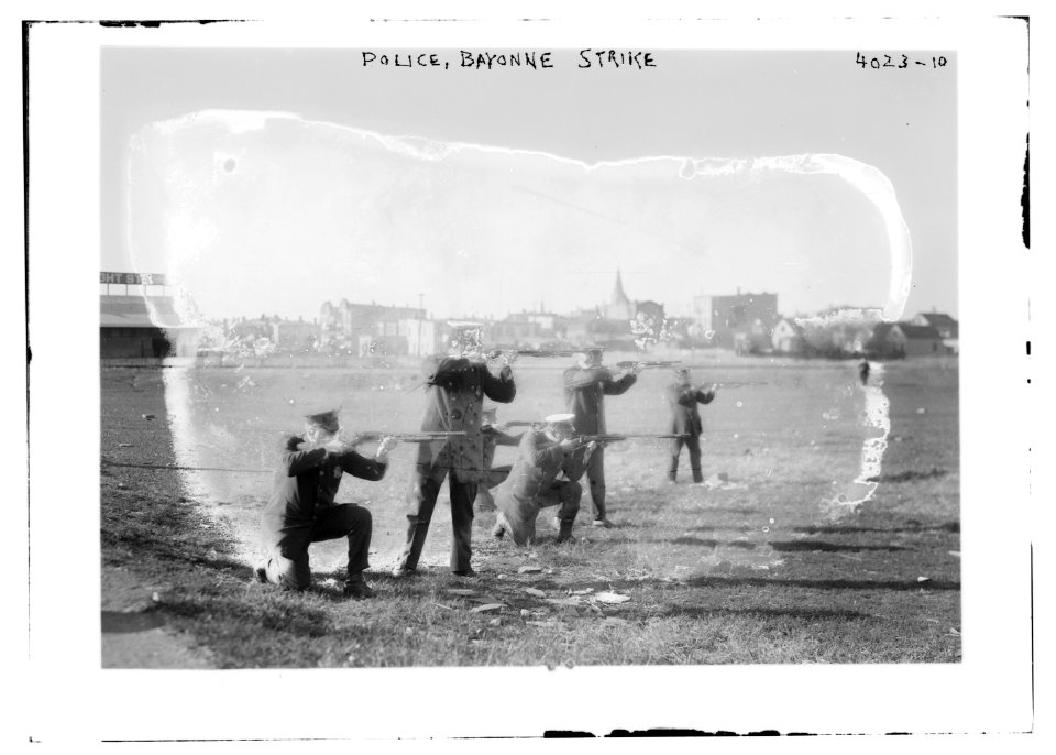 Police, Bayonne strike LCCN2014702988