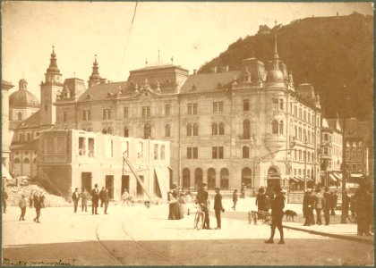 Podiranje gostilne Pri Bučarju na Marijinem trgu v Ljubljani 1905
