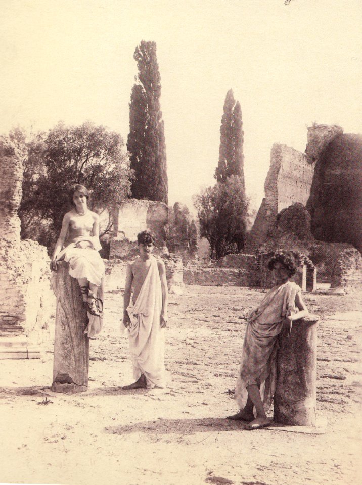 Plüschow, Wilhelm von (1852-1930) - n. 7931 - Villa Adriana - Et in Arcadia, p. 91