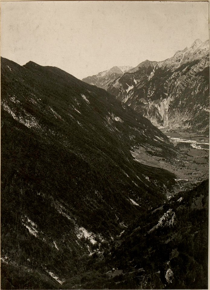 POLINIK gegen CESOCA SLATENIKGRABEN. Standpunkt, Artillerie Beobachter am VRSIC. aufgenommen am 28. Juni 1916. (BildID 15476959)