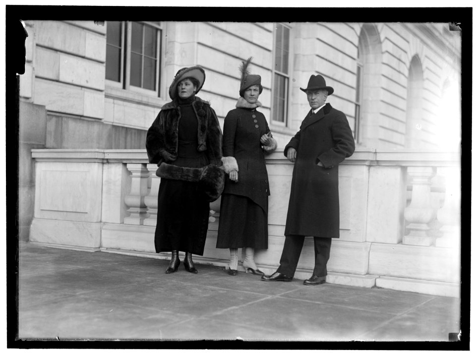 POLLOCK, WILLIAM PEGUES. SENATOR FROM SOUTH CAROLINA, 1918-1919. WITH LADIES LCCN2016869585